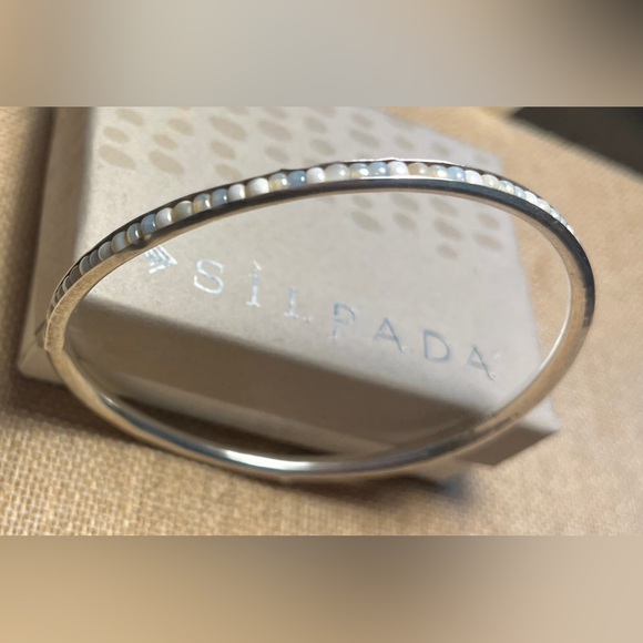 Silpada Flexible Mother-of-Pearl Bangle - Picture 5 of 9